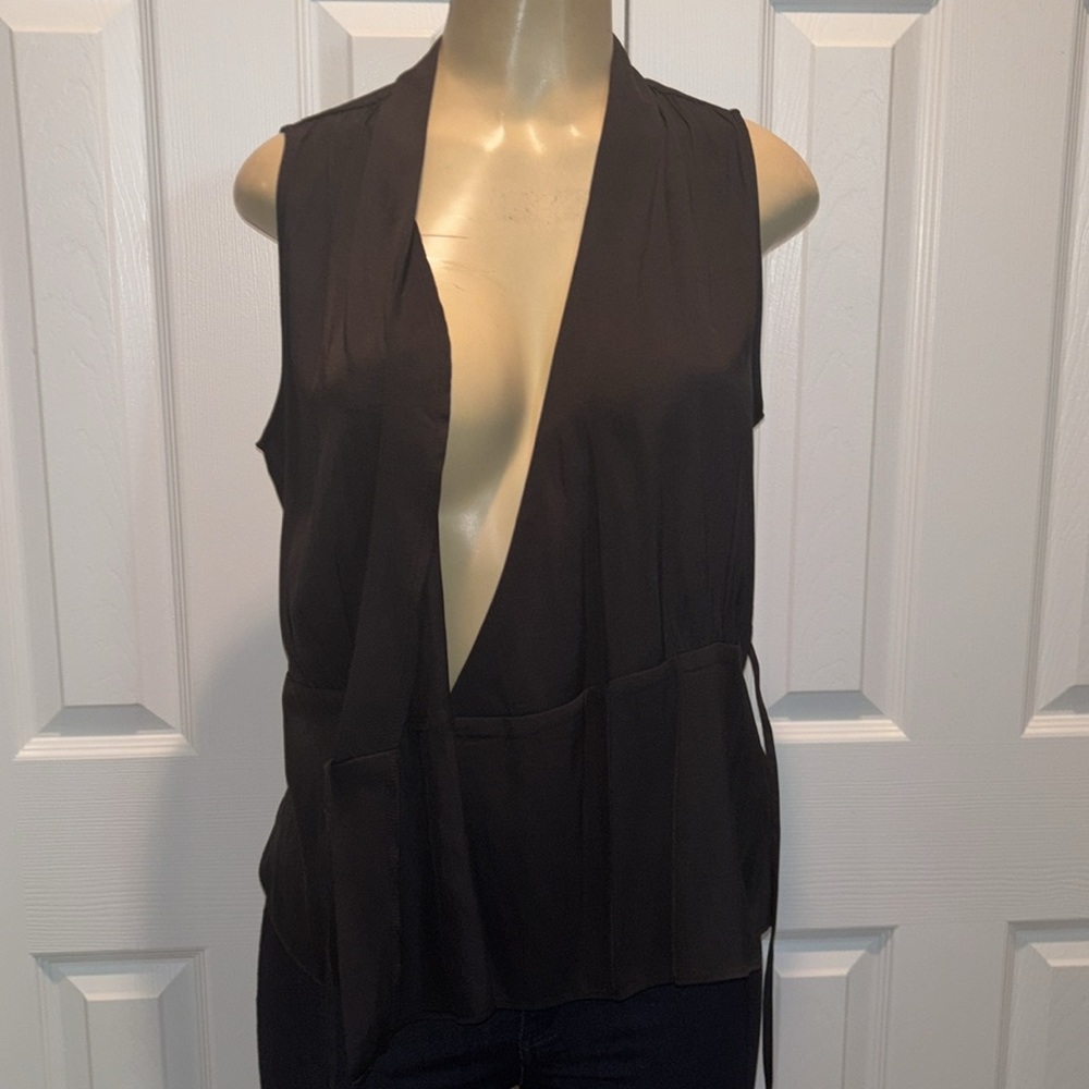 Black Wrap Top | Banana Republic size S - Picture 5 of 8